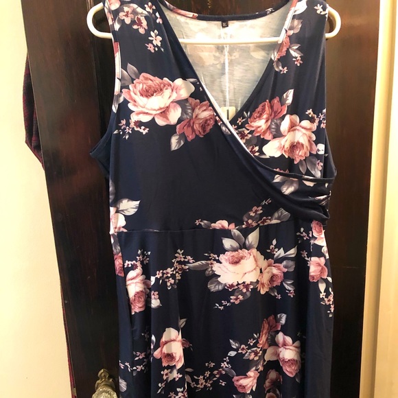 Kling Dresses & Skirts - It has pockets!! Navy and Pink Floral Faux Wrap Dress - XL - NWT